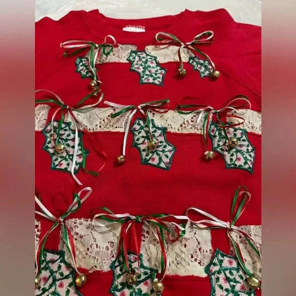 Vintage Hanes Ugly Christmas Sweatshirt Tacky Kitsch Granny Homemade Lace Bells - Picture 9 of 11